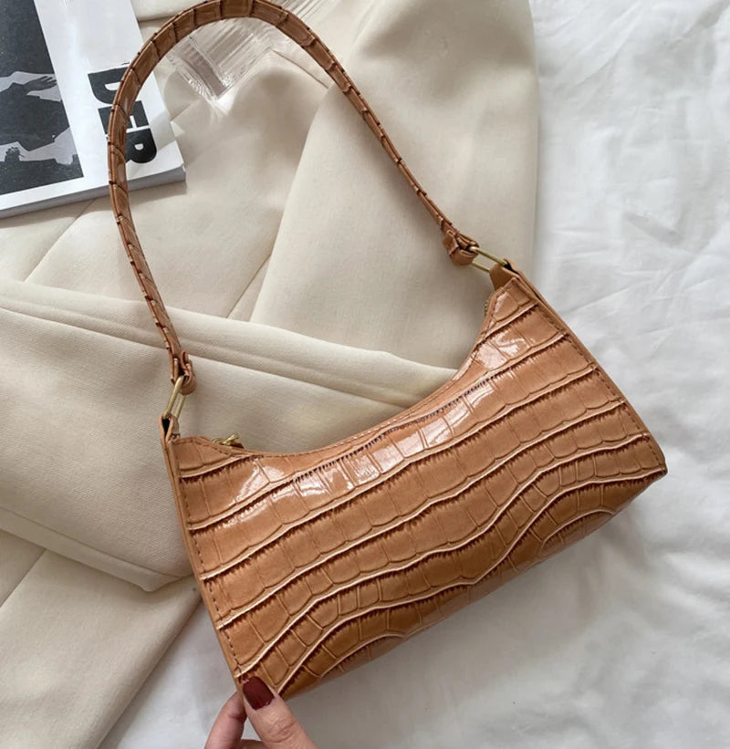 MoreThanWords™ Chic Alligator Pattern Armpit Bag – Effortlessly Stylish