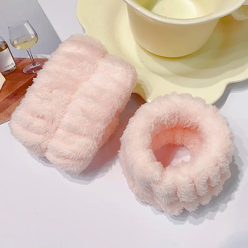 MoreThanWords™ Microfiber Wrist Washbands – No-Mess Face Washing Wrist Scrunchies 