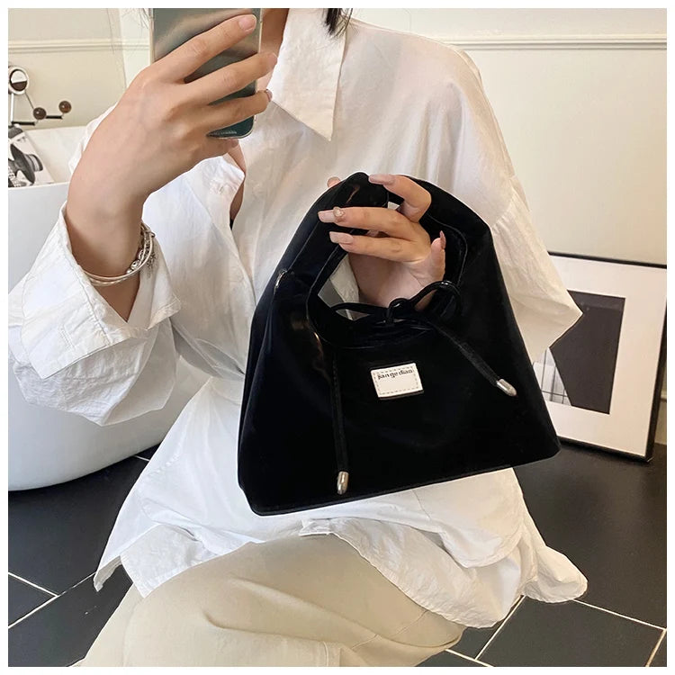 MoreThanWords™ Trendy Bow Bucket Bag – Chic, Versatile & Effortlessly Feminine